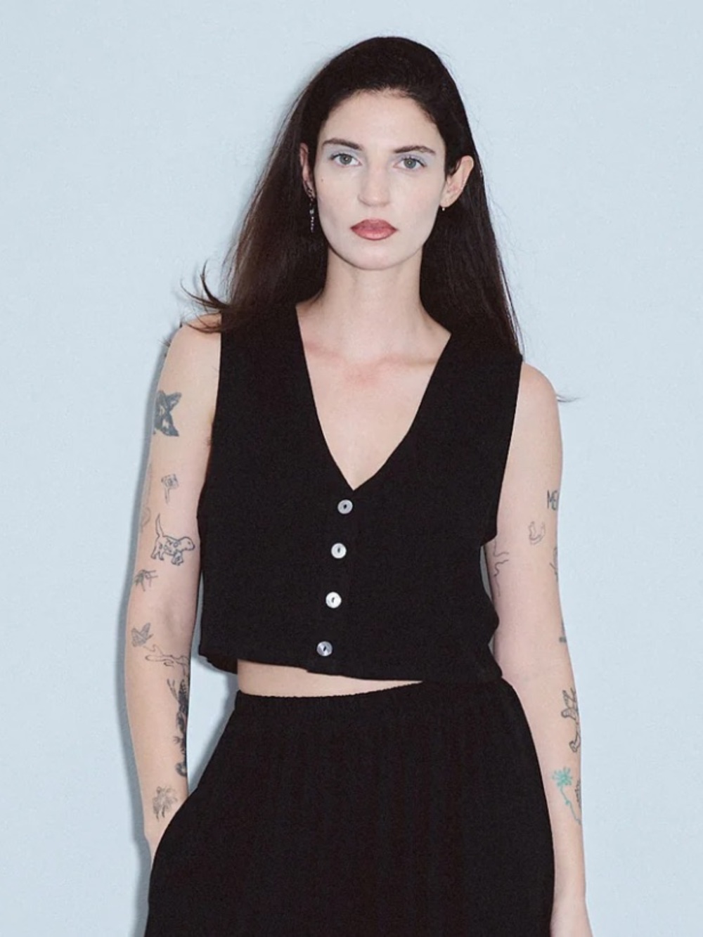 NWOT fashion brand company black vest medium.